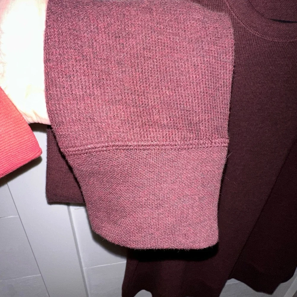 BANANA REPUBLIC L Burgundy men cotton long sleeve thermal pullover minimalist
